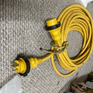 CD-25 SALVAGE SALE - EXTERIOR -