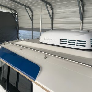The Greenland inverter draws only 700 watts and runs off the 1500w inverter… shore power…or the 2Kgenny