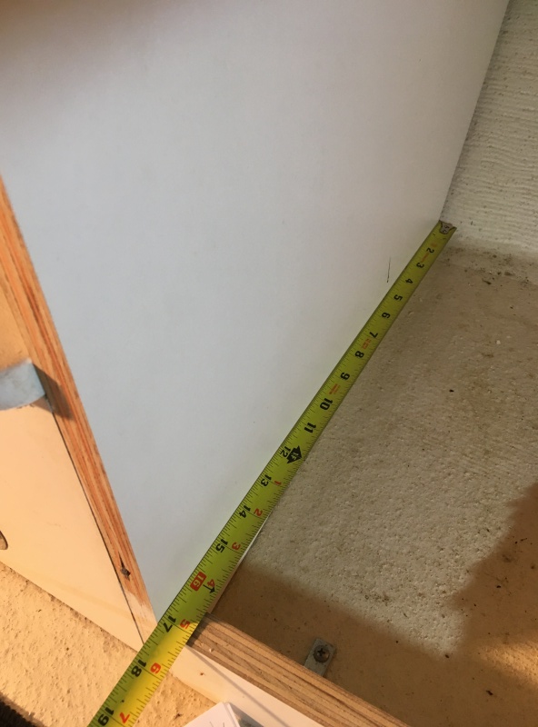 03 depth on the bow side