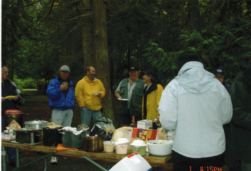 1 Oct 2005 Sequim:  Joe (far left corner with the corn); Capt Mac (Two Lucky Fish, Bill (DaNag), Roger (Sensei) & Jeff (Immacu-Nada).