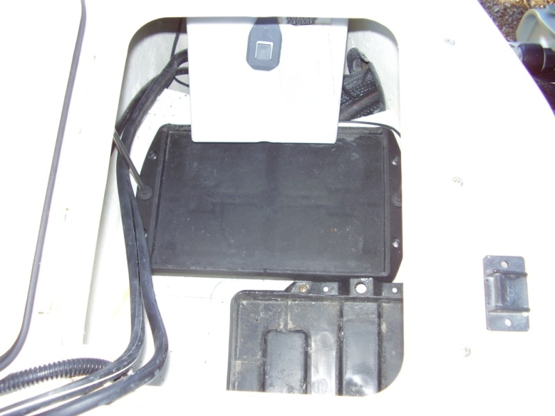 #10 Aft battery shoved into hole at rear of lazaretter ready for "the squeeze"