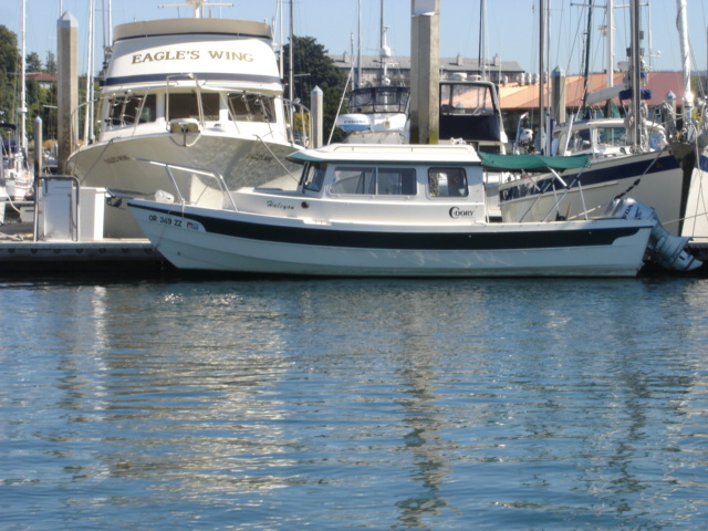 11 Sept 2007 HALCYON
U Dock, Squalicum Harbor
(WILD BLUE's old spot)