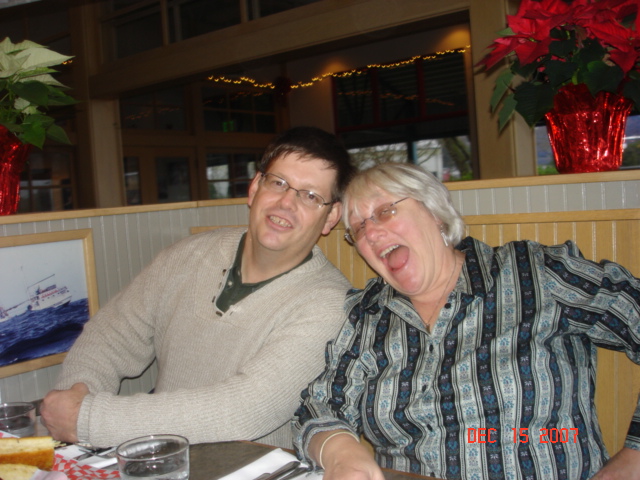 15 Dec 2007
Roger (SEA DNA) 
& Beth (SENSEI)