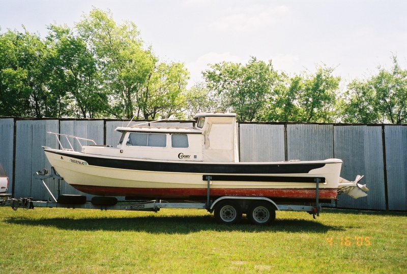 1982 27' C-Dory Long Cabin
