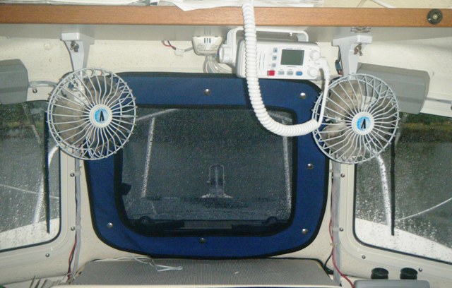 2-12V Oscillating Fans wired to same 15A fuse block.  Draw 1.5A each.(25SEP10)