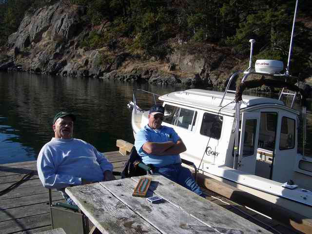 20050917j Bob & Paul on dock - for the record Bob lost at cribbage to his newphew