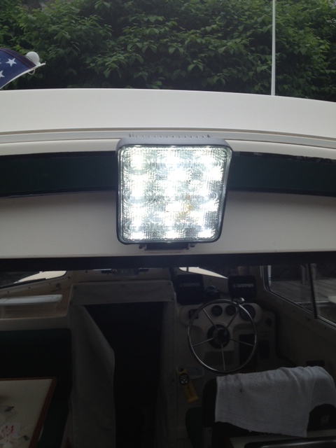 2470 lumens LED deck light northern tool