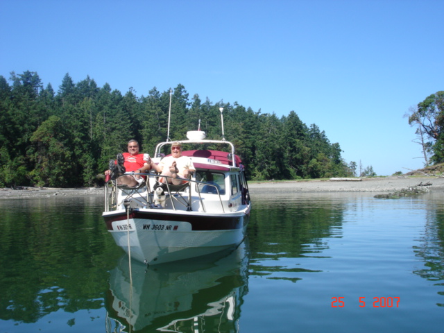26 July Montgue Harbour
Pat & Patty (DAYDREAM)
Enjoying the sunshine