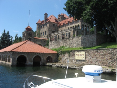 32.) Singer Castle tour