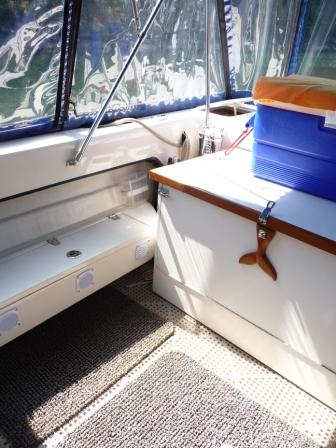 4. Cockpit floor.
We put the "Dry Deck" down and still found a lot of muck from wet days on the dock or walking on land, accumulating on the floor. We put the mats down and found it easier to clean our shoes and then shake the mats over board to keep all the floors clean. We sometime put one on the dock to clean our feet.