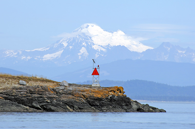 4228 Nav aid and Mt Baker