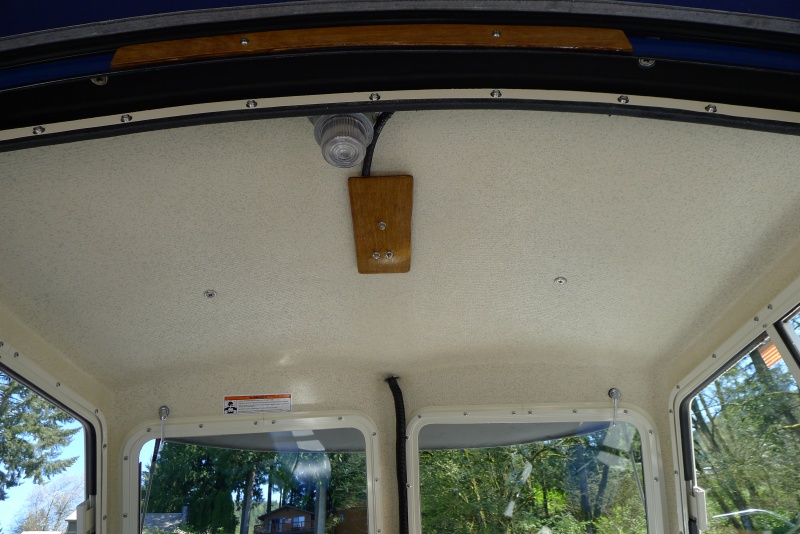 7
GPS Ceiling Coverplate & rear roof nameplate