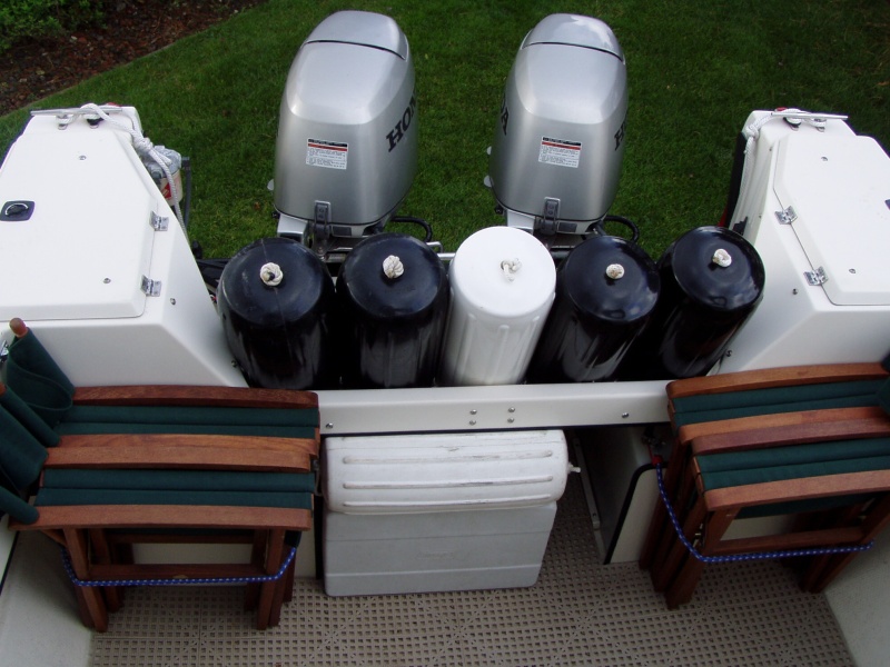A Better Idea: 5 Fenders Stored in Transom!