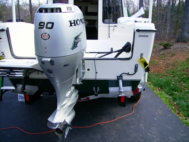 About to install a kicker mount.  We are using a 15" shaft 6 HP Nissan motor whose primary role is on our inflatable.  Emergency use on the 22 only.