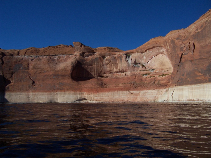 Another photo in the Escalante River Arm on the way to Explorer Canyon 9-26