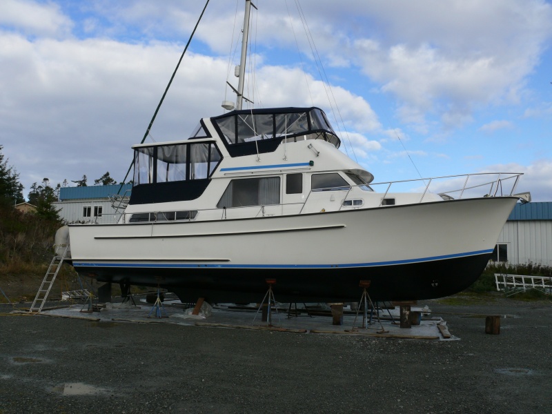 Bessie 45 after addition of canvas, radar arch and hardtop