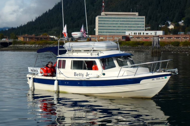 Betty Joe maneuvering in Gastineau Channel