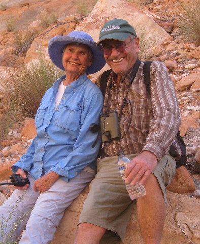 Bill and El on Explorer Canyon Trail 9-21-09.Sized