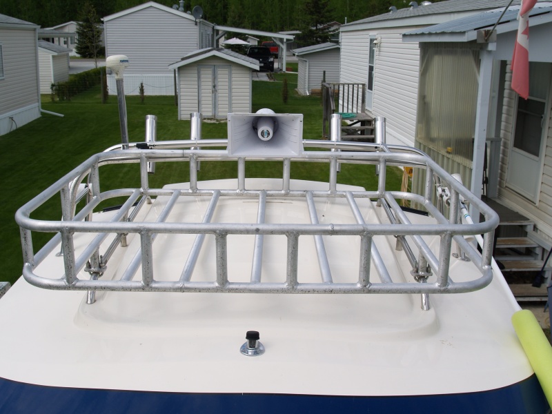 boat;comp 006
new roof rack built from conduit
It has helded up well after the 1st season on the salt
