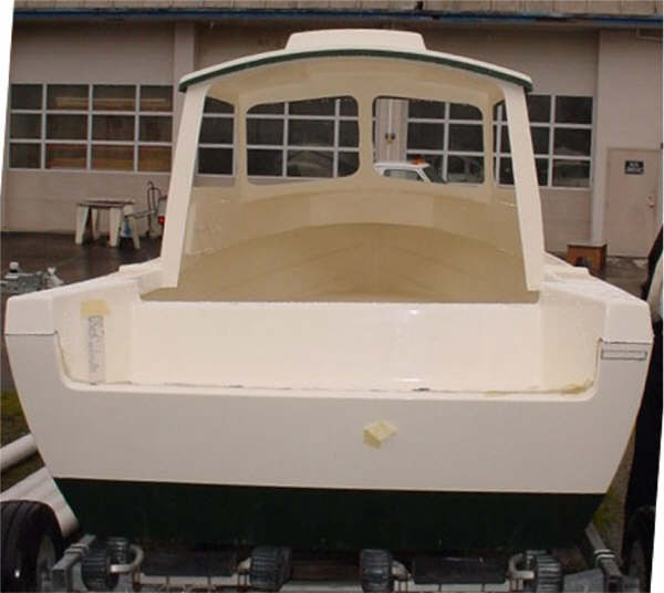 BOAT1.JPG