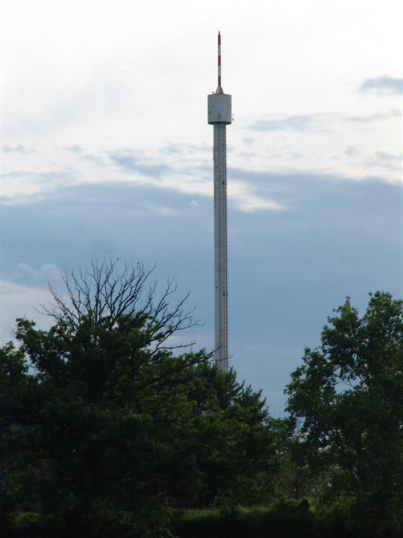 Boblo's idea of the Space Needle.