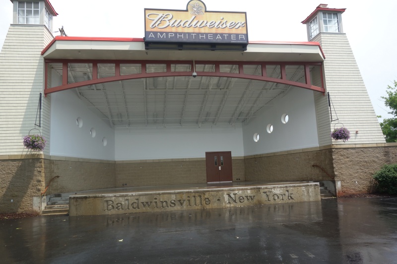Budweiser Amphitheater on the island has free concerts Sat nights in summer, but no docking there during events.