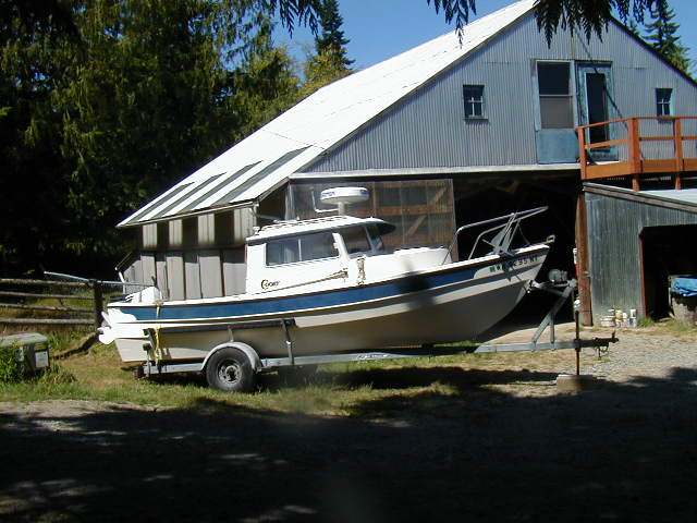 C-Dory (C-esta) is a 1985 22' Angler