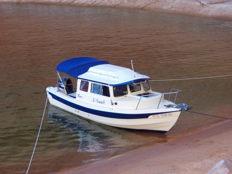 C-Swell on the beach in Reflection Canyon 9-24