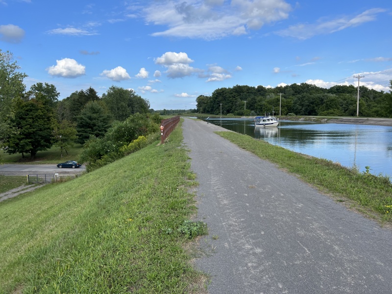 C-Traveler above Culvert Road