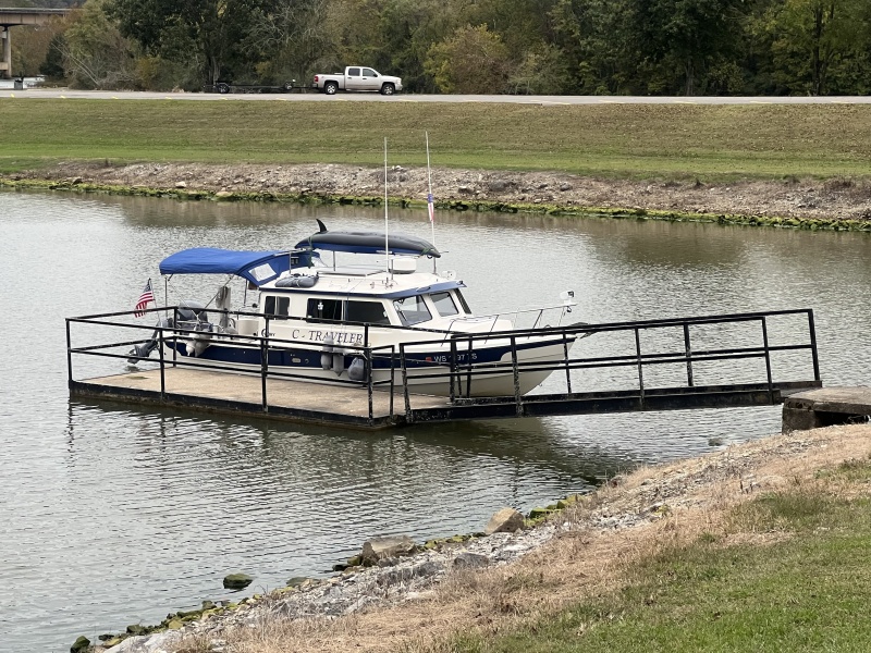 C-Traveler on the fishing pier at Roaring River Park