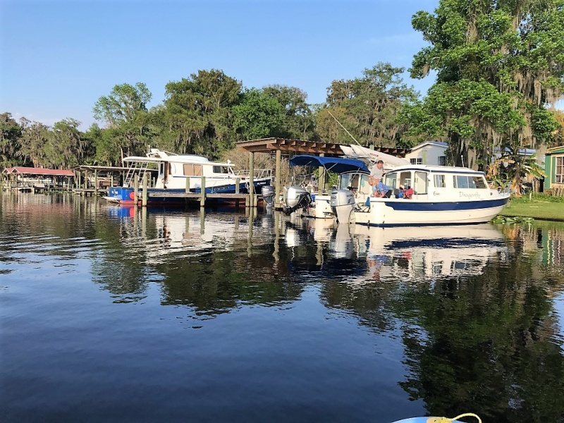 Calm-C and Dragon Fly at Lisa\'s Dock