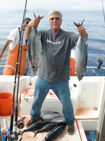 Capt Dick...Gum drop Tuna 70miles out ..15 for 3...we left them still biting