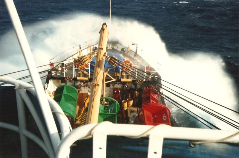 CGC Mariposa u/w in Atlantic enroute San Juan in 1990