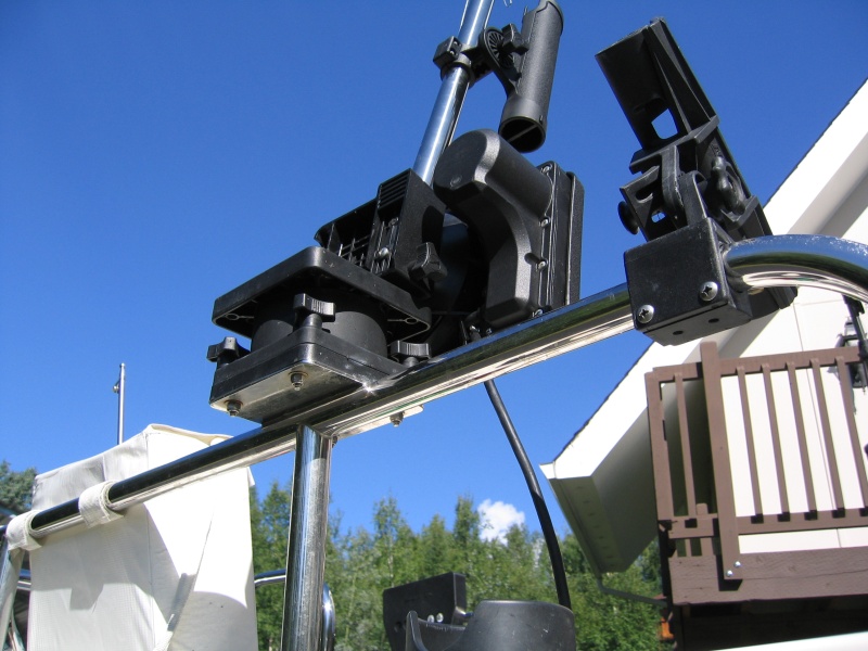 Custom rails with welded plate for downriggers (Tanner Mfg.)