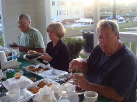Dave, Becky, Terry at the rib feast