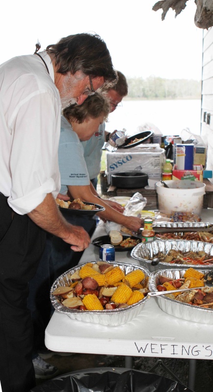 Diinner line Friday, Bill