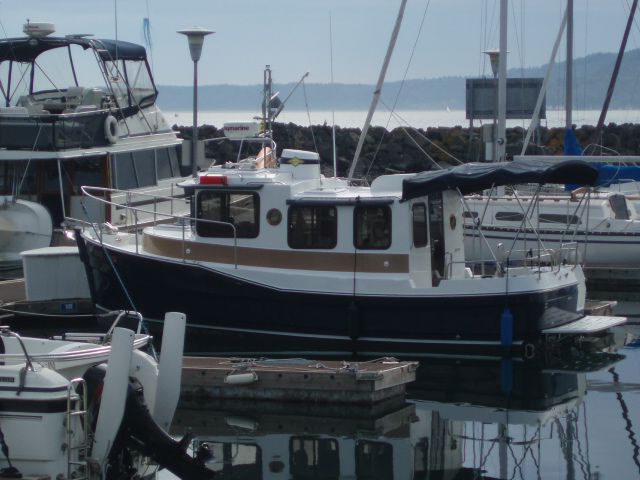 Dock Side Des Moines Marina
