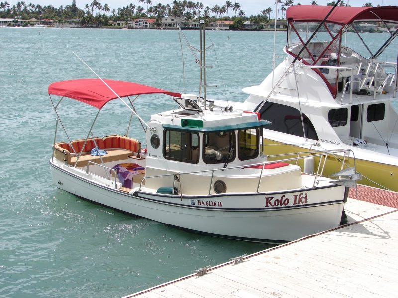 Docked at The Shack restaurant at Hawaii Kai 10/10/08