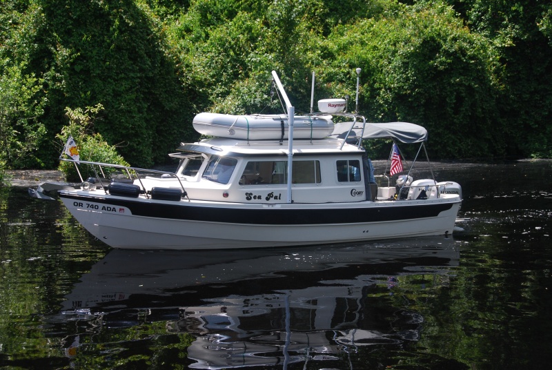 DSC 0016 - Sea Pal passes in review, all the way from Oregon, WOW..