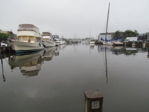 Ego Alley Annapolis early am Sunday morning