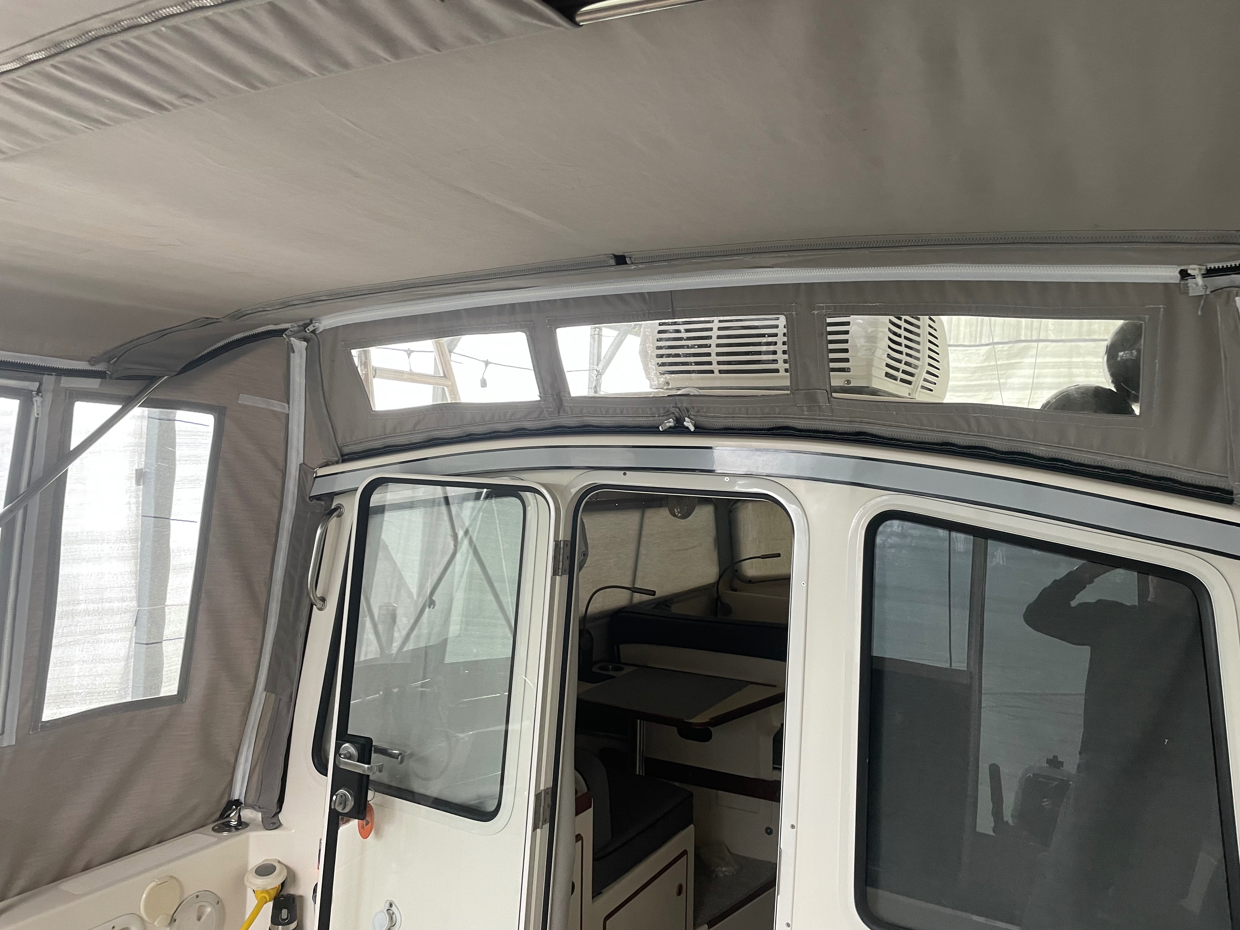 ENCLOSURE - Bimini - side panels (2)- rear panels (3), windows (10)