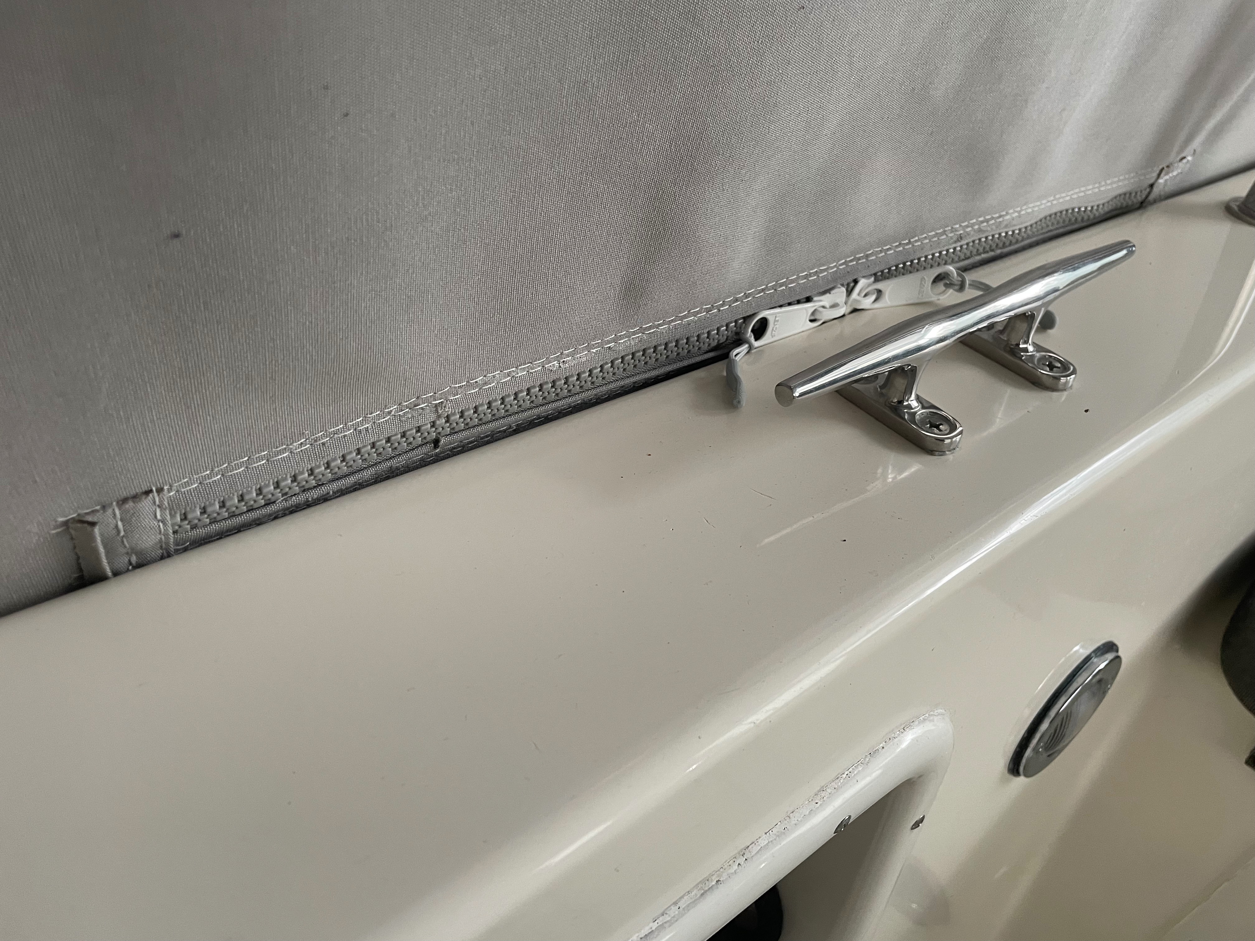 ENCLOSURE - Bimini - side panels (2)- rear panels (3), windows (10)