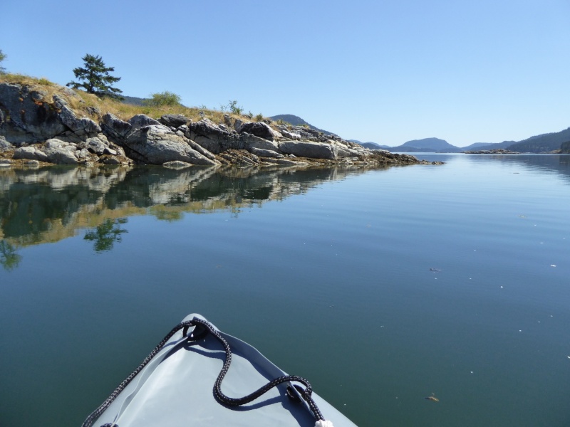 Exploring the Octopus Islands via dinghy