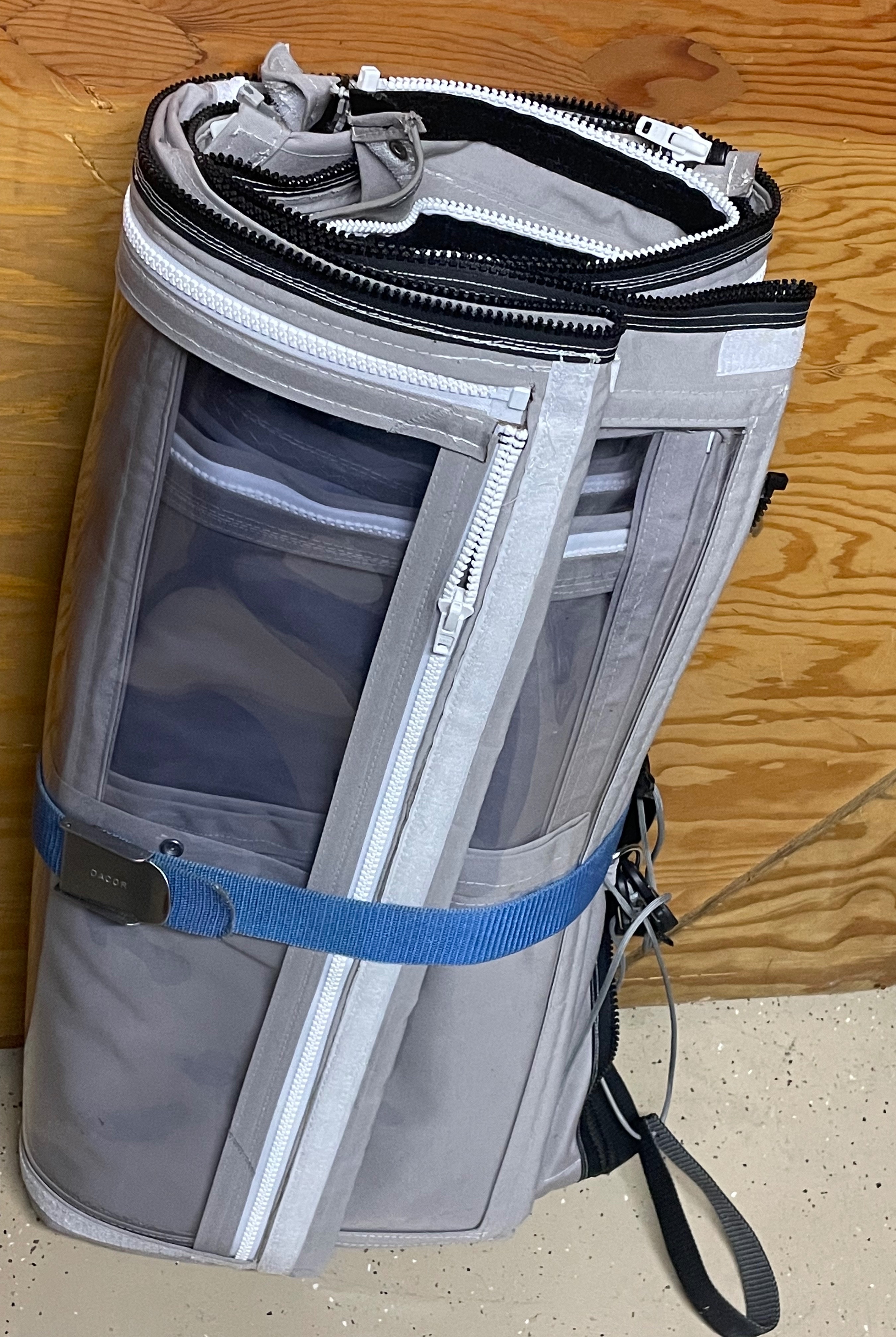 EXTERIOR: Bimini and FULL ENCLOSURE