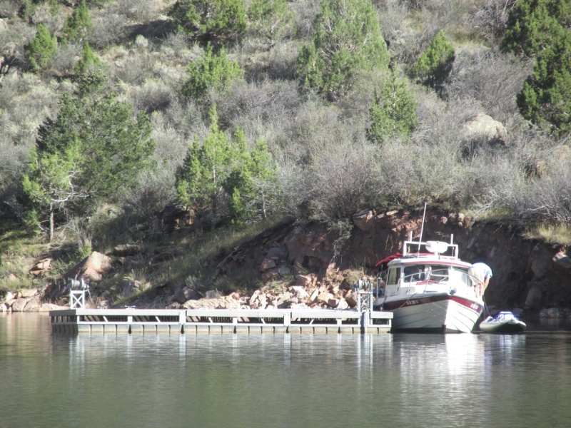 Float tie up in South Skull Creek