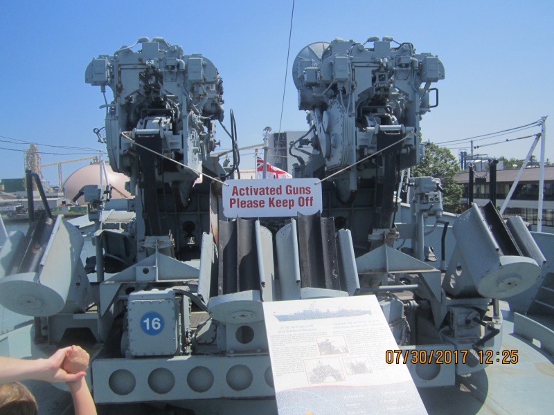 Forward Guns...