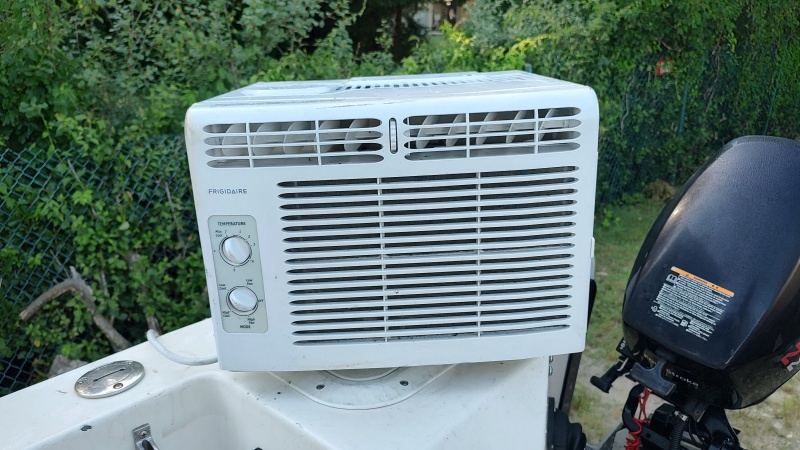 Frigidaire-AC-1