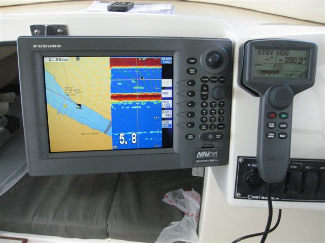 Furuno Chartplotter/Fishfinder mode& Fununo Navpilot Autopilot