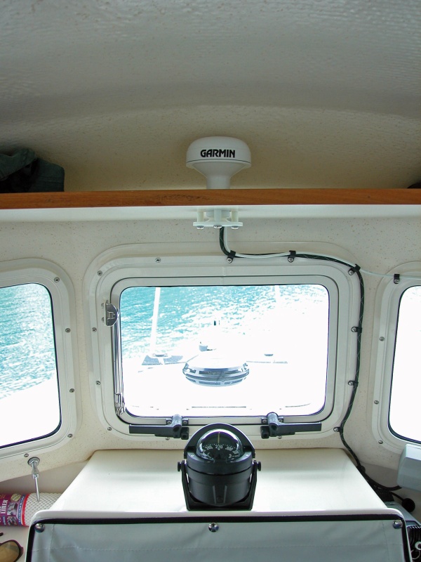 GPS mounting on shelf and compass mounting.