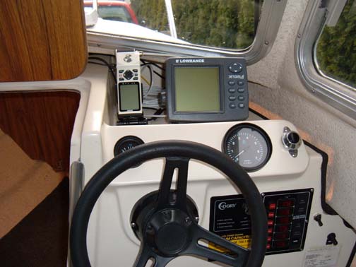 Helm Station
Horn button is Butt-ugly, but it needs large contacts to carry the current